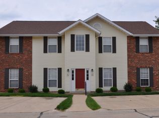 527 Starwood Dr, Saint Peters, MO 63376