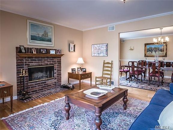 4th image of 10 Highfield Ave