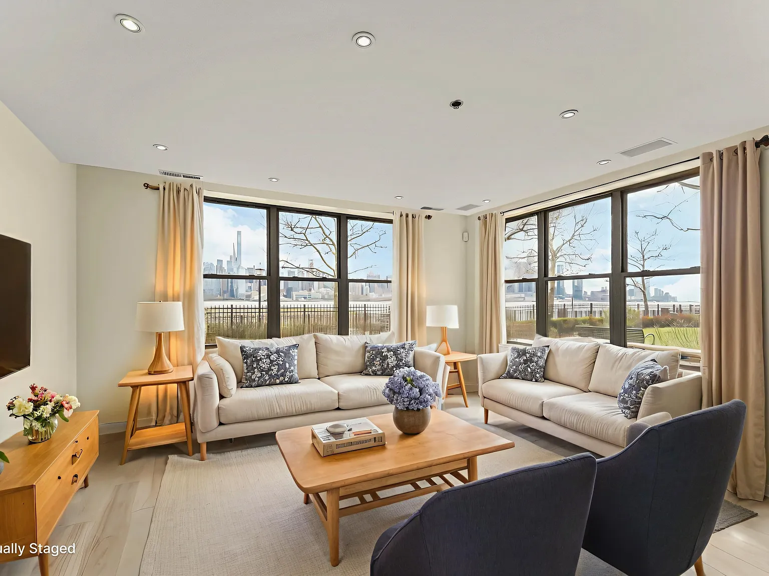 2 bed, 2.0 bath, $5,500 — Photo 1