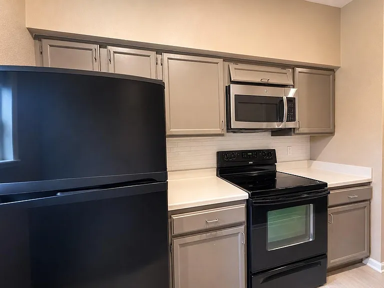17659 Red Oak Dr #7659 — Photo 7