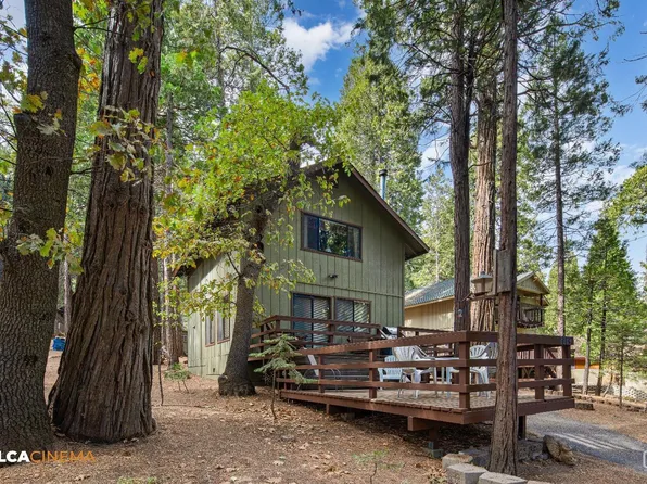 8809 Old State Rd, Wofford Heights, CA 93285