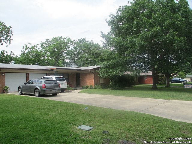 1st image of 233 E Langley Blvd