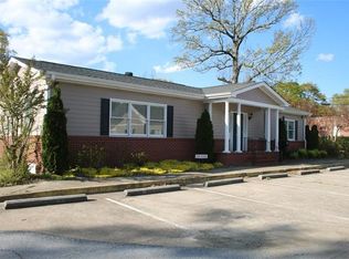 90 Church St, Winder, GA 30680