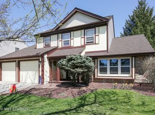 441 Tartans Dr, Dundee, IL