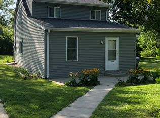 3204 27th St, Zion, IL 60099