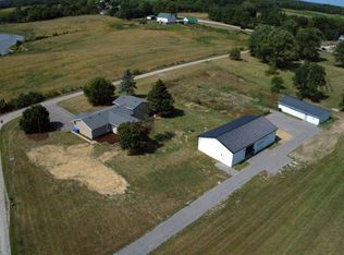 1971 S Lone Pine Rd, Columbia City, IN 46725