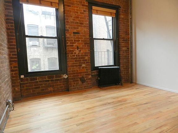 5th image of 52 Macdougal St APT 3A