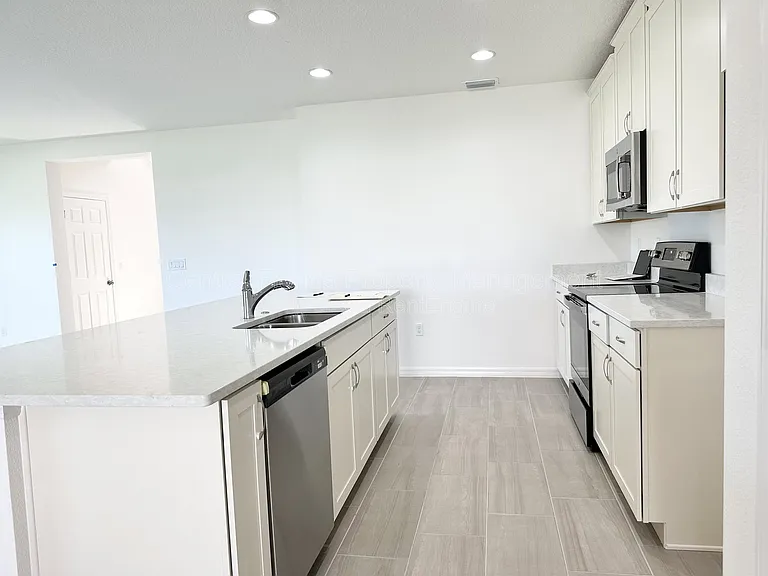 1195 Sand Torch Cir — Photo 5