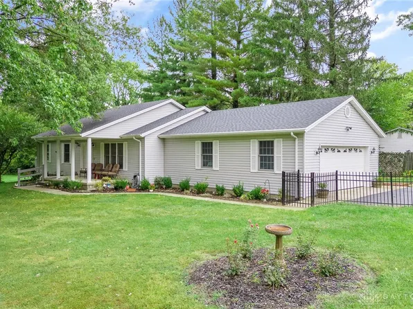 363 Beechwood Rd, Wilmington, OH 45177