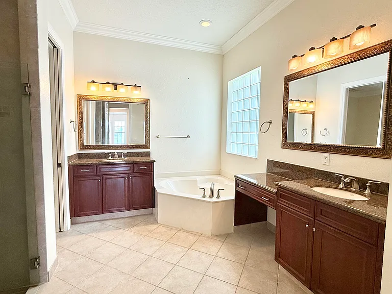 9656 Cobblestone Creek Dr — Photo 9