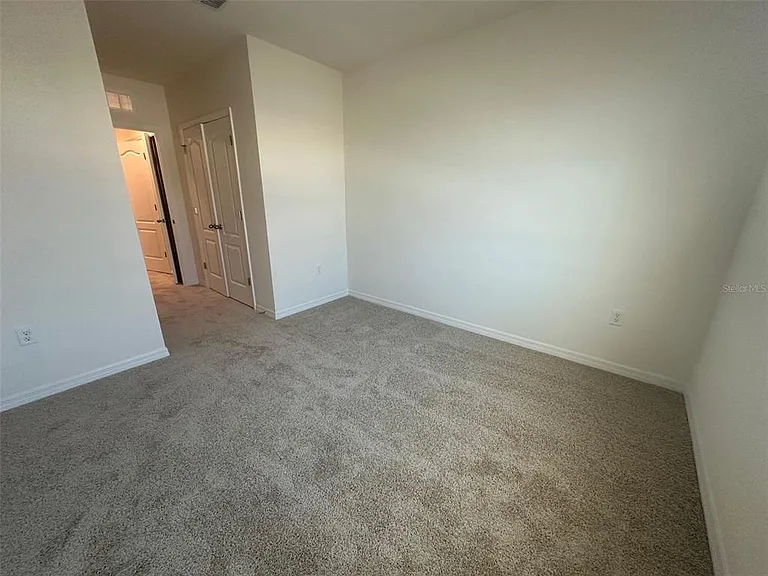 1631 Thicket Ave — Photo 10