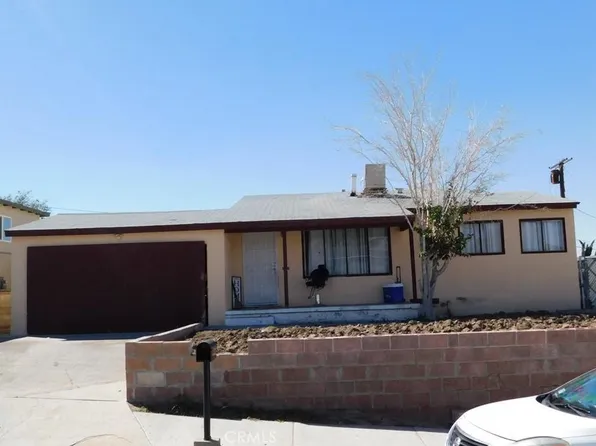 520 Adele Dr, Barstow, CA 92311