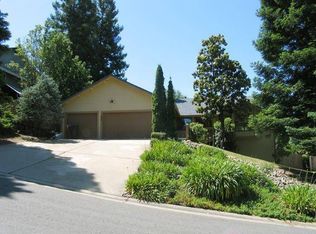 100 Thomas Ct, Folsom, CA