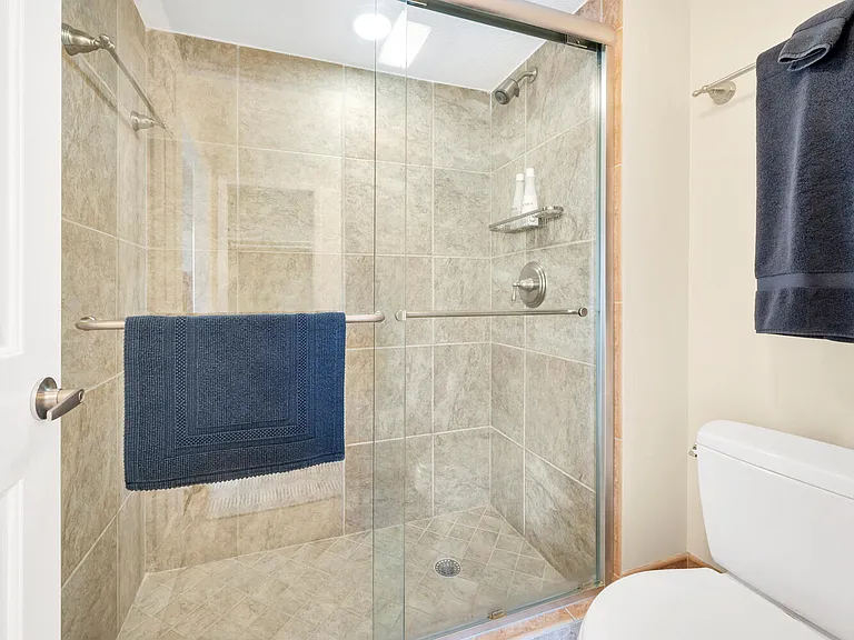 2800 Gulf Shore Blvd N #304 — Photo 23