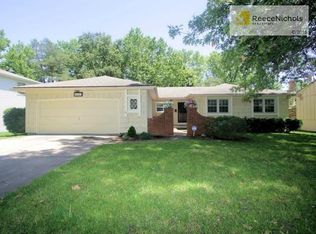 9337 Lowell Ave, Overland Park, KS 66212