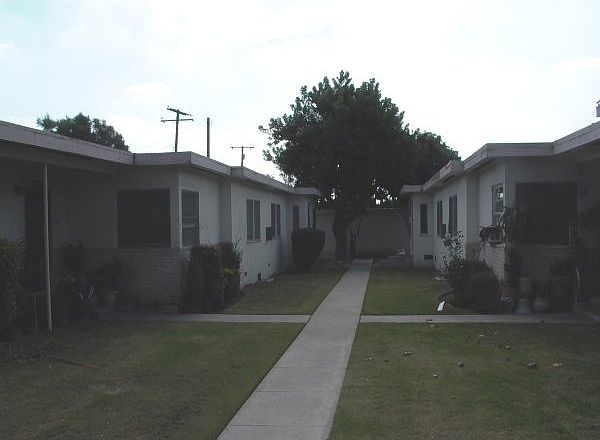 2nd image of 11624 Garden Grove Blvd