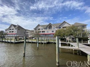 207 Queen Elizabeth Ave APT 26, Manteo, NC 27954