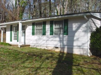 2nd image of 3543 Marcia Dr SE