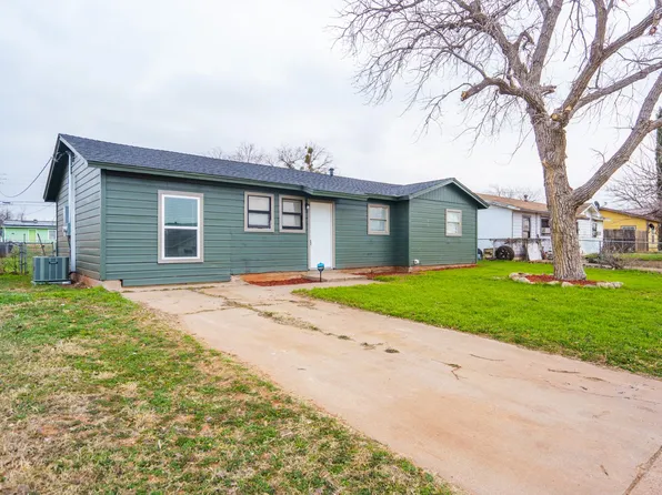 5418 Laguna Dr, Abilene, TX 79605