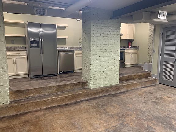Living & Kitchen