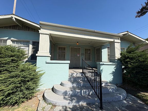 2nd image of 1436 N Pershing Ave
