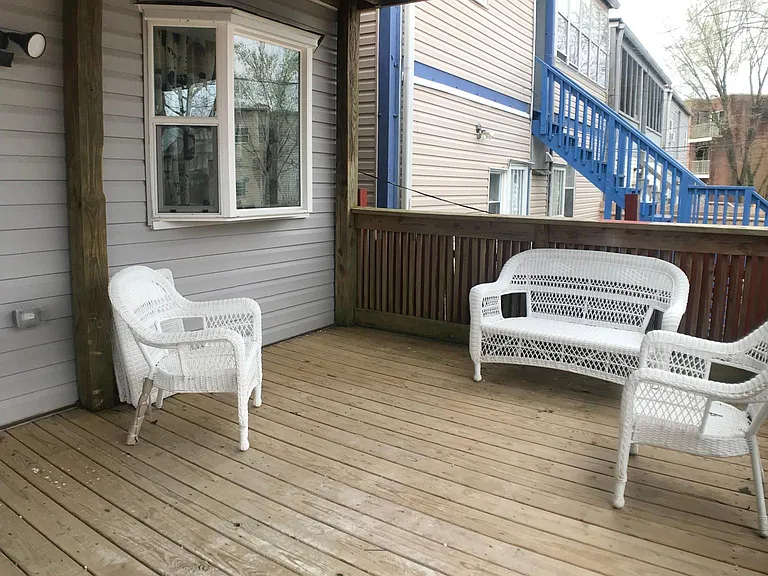 1736 S St SE — Photo 15