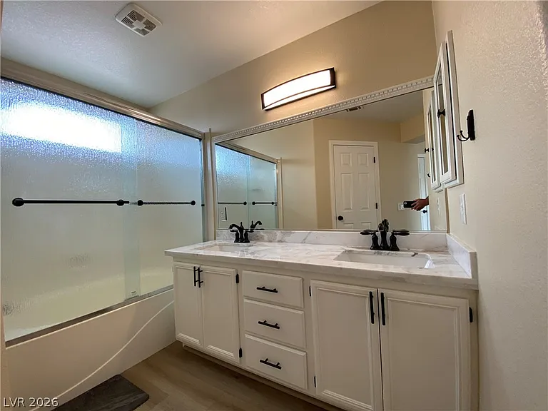 10549 Cedar Run Ct — Photo 15