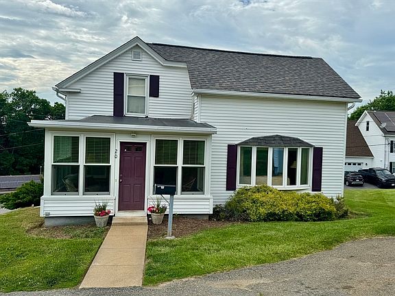 2nd image of 20 Bell St