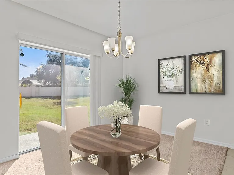 817 Sheen Cir — Photo 10