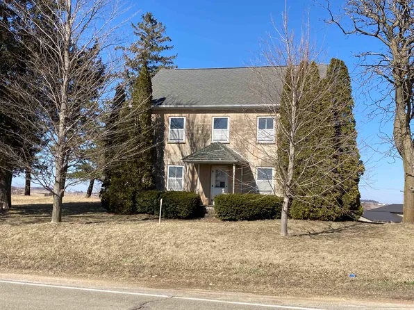 19623 Route 3 Hwy, Durango, IA 52039