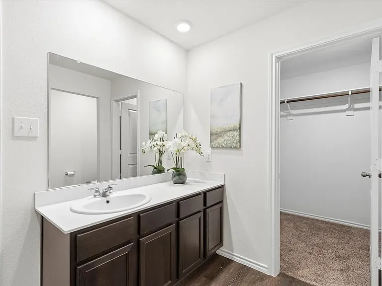 11236 Westpond Dr — Photo 20