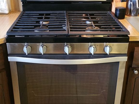 New gas range