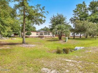 3074 Seashore Rd SW, Supply, NC 28462