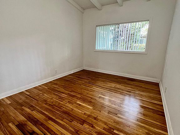 5th image of 1106 W Broadway APT 2
