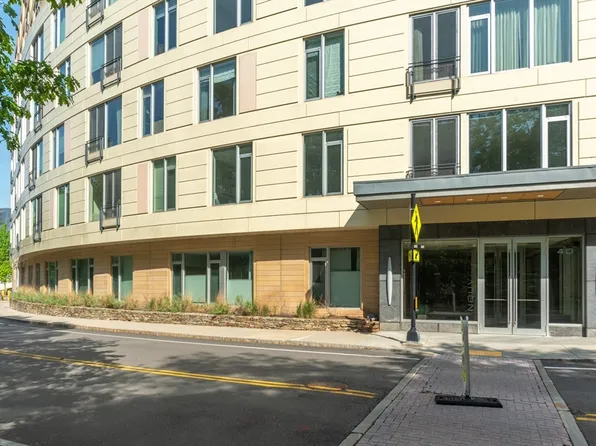 40 Nouvelle Way Unit N644, Natick, MA 01760