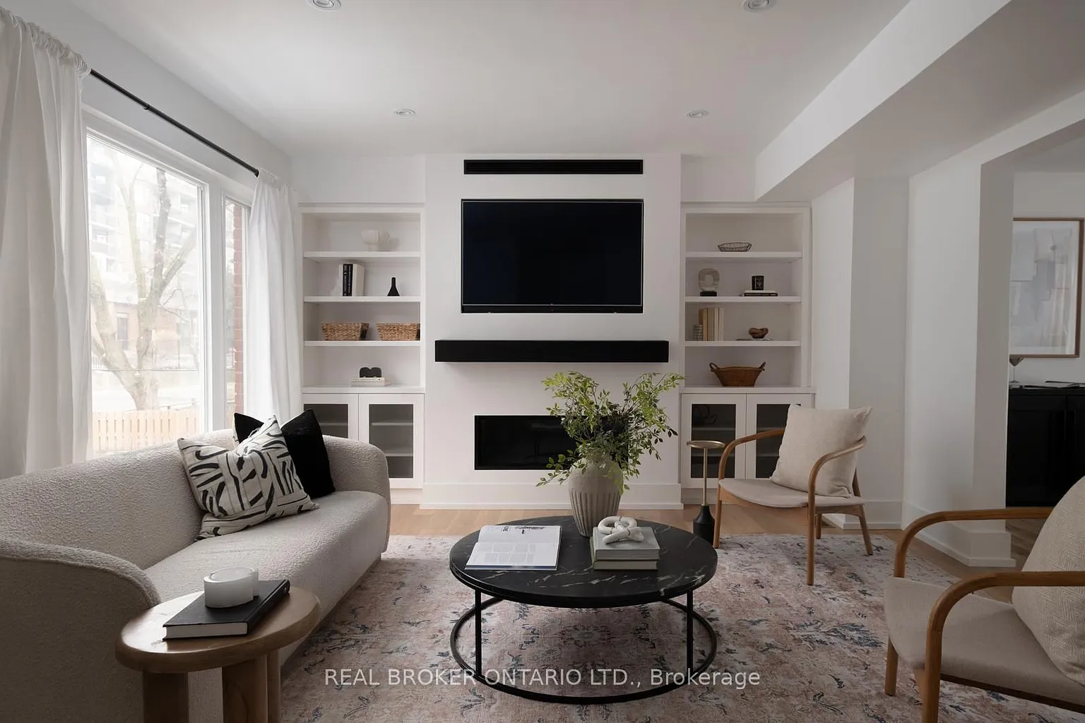 276 Gowan Ave photo 1