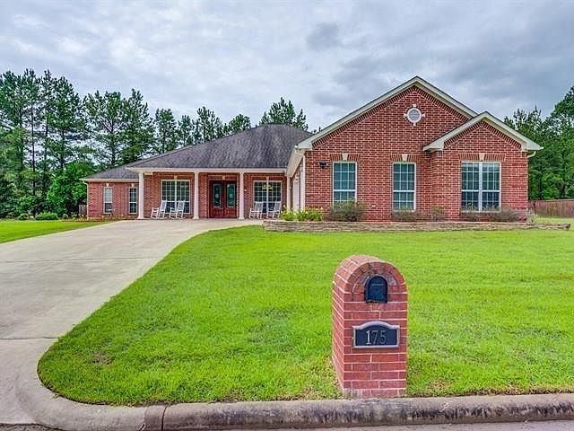 1st image of 175 Eagle Creek Dr
