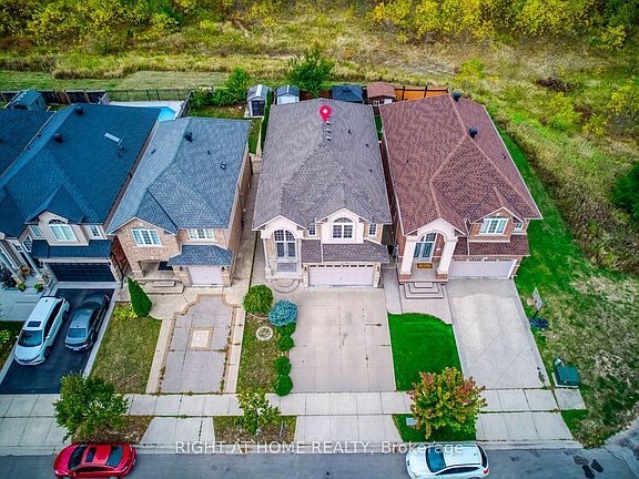 2nd image of 38 Assisi St
