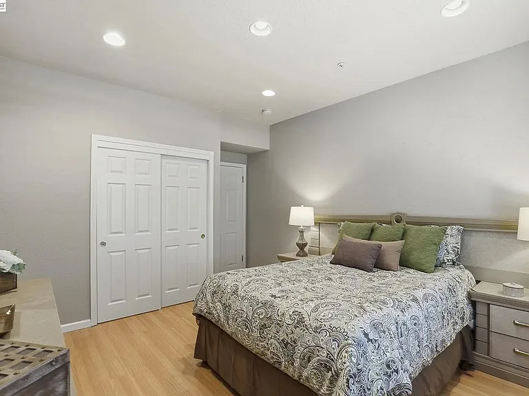 780 Avante Pl — Photo 23