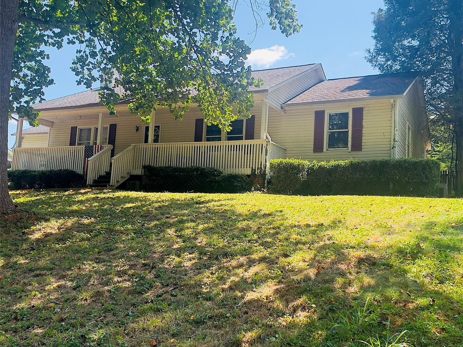 2318 Cliffside Dr, Statesville, NC 28625 MLS 4053282 Zillow