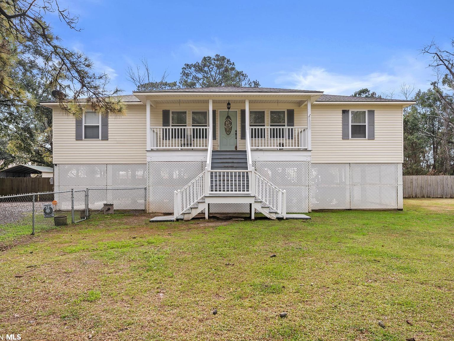 9035 McLean St, Bayou La Batre, AL 36509 Zillow