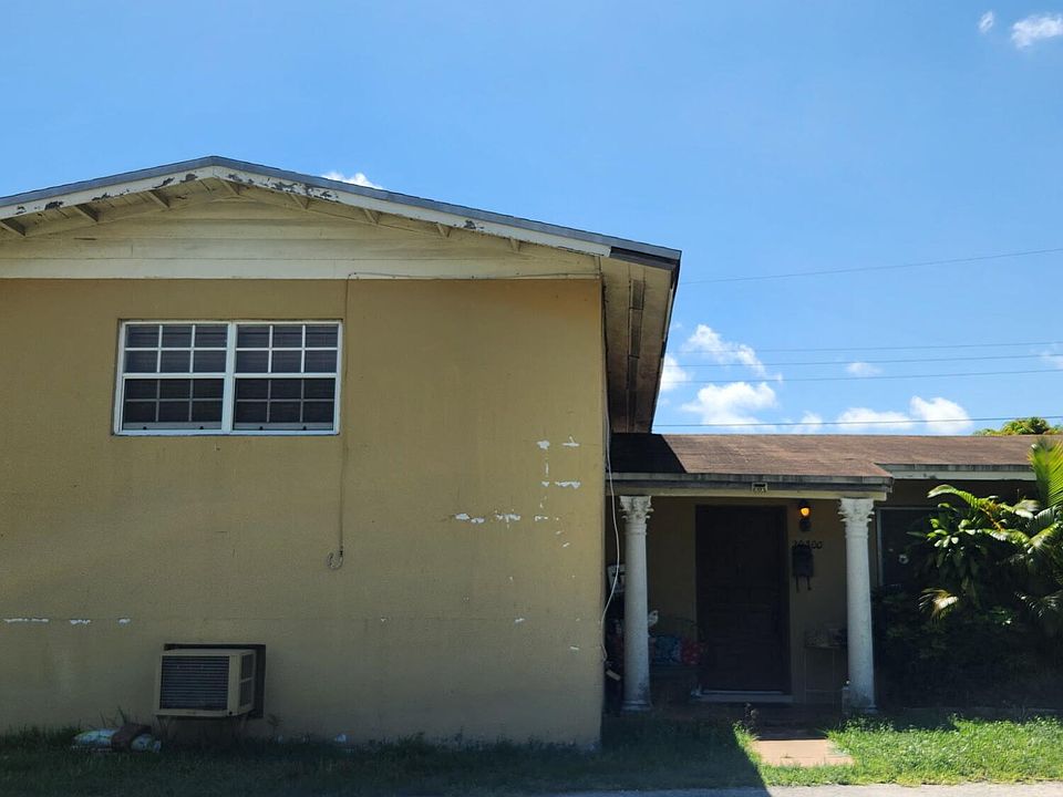 2nd image of 20300 NE 12TH Court