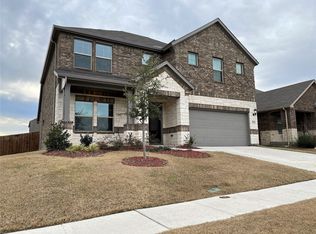 2015 Charismatic Dr, Forney, TX 75126