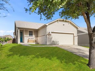 5725 Maxfli Dr, Schertz, TX 78108