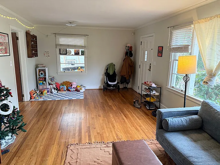 375 Talmadge Dr — Photo 8