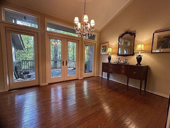 Dining Room and Front Deck