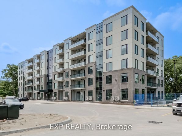 103 Roger St #516, Waterloo, ON N2J 0G2