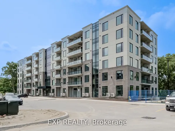 103 Roger St #516, Waterloo, ON N2J 0G2