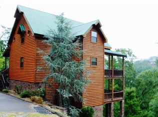 2607 Sunset Cir, Sevierville, TN 37862