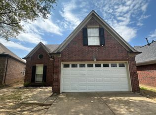 1961 Auburn Tree Cv, Memphis, TN 38134
